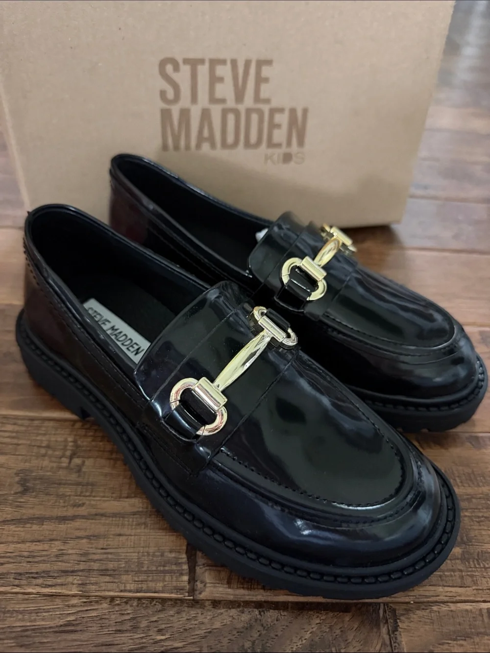 Steve Madden Girls Shoes Lando Loafer in Black Patent Size 2